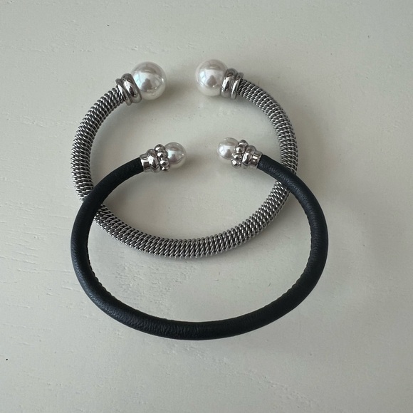 Classy Majorca Pearl Rhodium-plated and Leather Bracelet Set - Picture 1 of 2